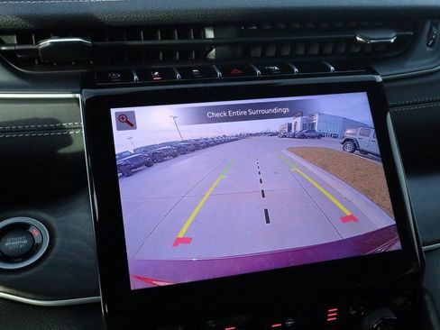 New 2025 Jeep Grand Cherokee L Limited AWD/4WD image 6