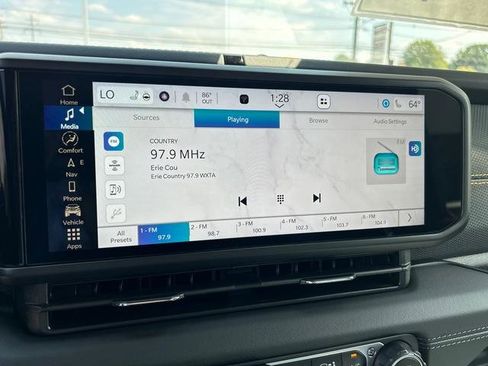 New 2025 Jeep Wrangler Unlimited Rubicon 392 image 17