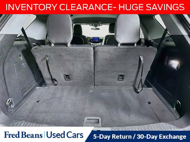 Used 2023 Ford Explorer XLT w/ Equipment Group 202A AWD/4WD image 31