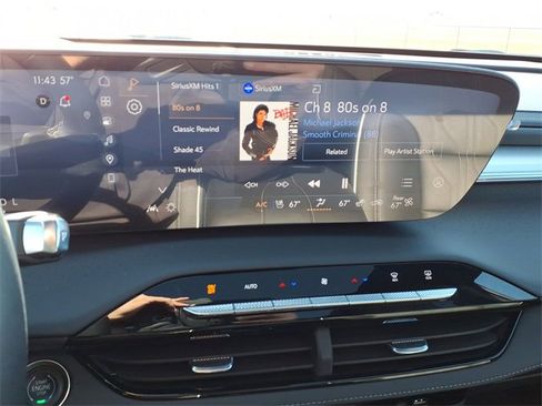 Certified 2025 Buick Enclave Avenir w/ Super Cruise Package image 13