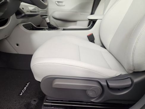 New 2026 Hyundai Kona SEL Sport AWD/4WD image 12
