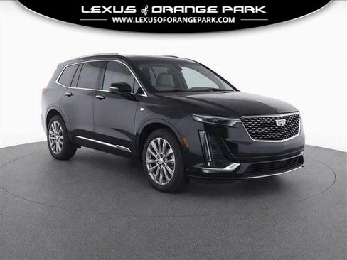 Used 2020 Cadillac XT6 Premium Luxury w/ Platinum Package AWD/4WD image 1