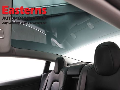 Used 2018 Tesla Model 3 Long Range image 32