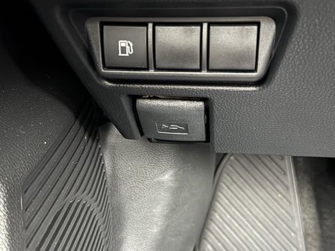 Certified 2024 Toyota Prius XLE image 35