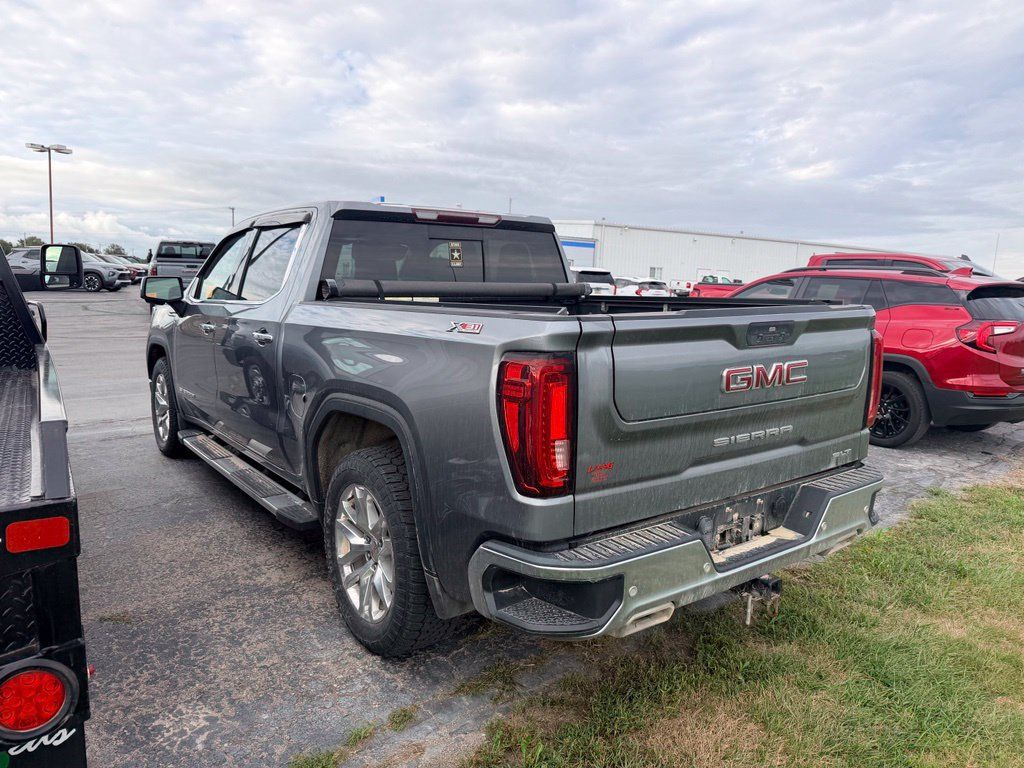 Used 2019 GMC Sierra 1500 SLT w/ SLT Premium Plus Package AWD/4WD image 4