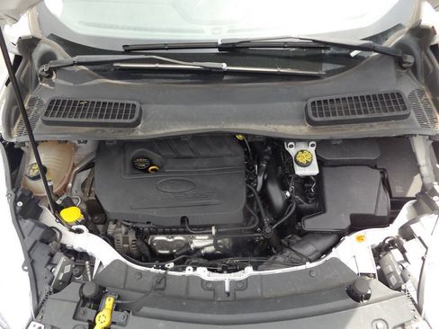 Used 2018 Ford Escape SE FWD image 29