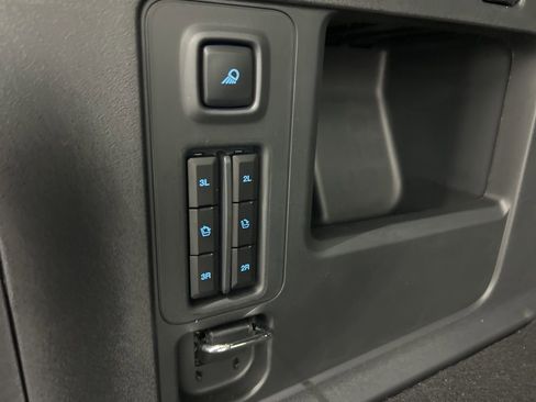 New 2025 Ford Expedition Max Platinum w/ Stealth Performance Package image 35