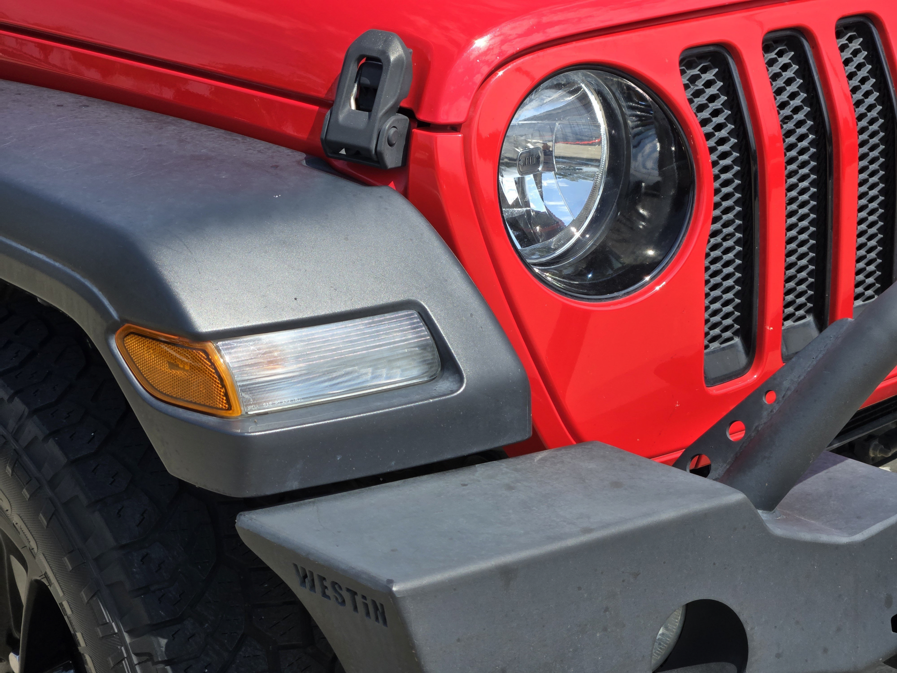 Used 2020 Jeep Wrangler Unlimited Sport AWD/4WD image 33