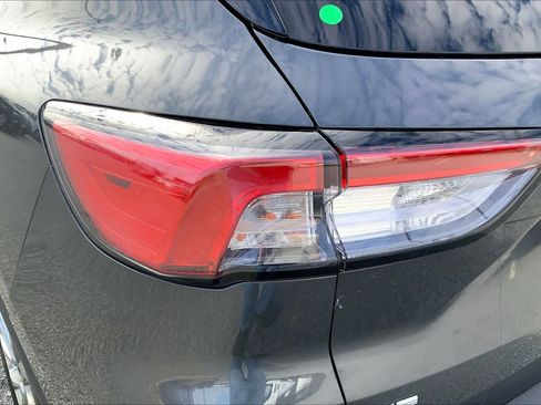 Certified 2020 Ford Escape SE image 25