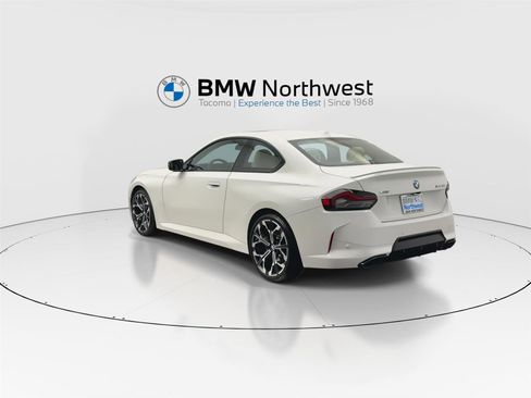 Used 2025 BMW M240i xDrive Coupe image 12