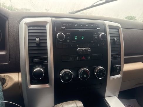 Used 2011 RAM 1500 Big Horn AWD/4WD image 23