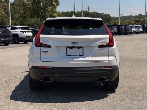 Used 2023 Cadillac XT4 Luxury FWD image 11