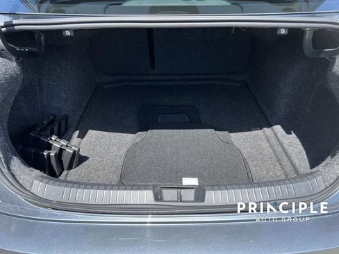 Used 2024 Volkswagen Jetta Sport FWD image 29
