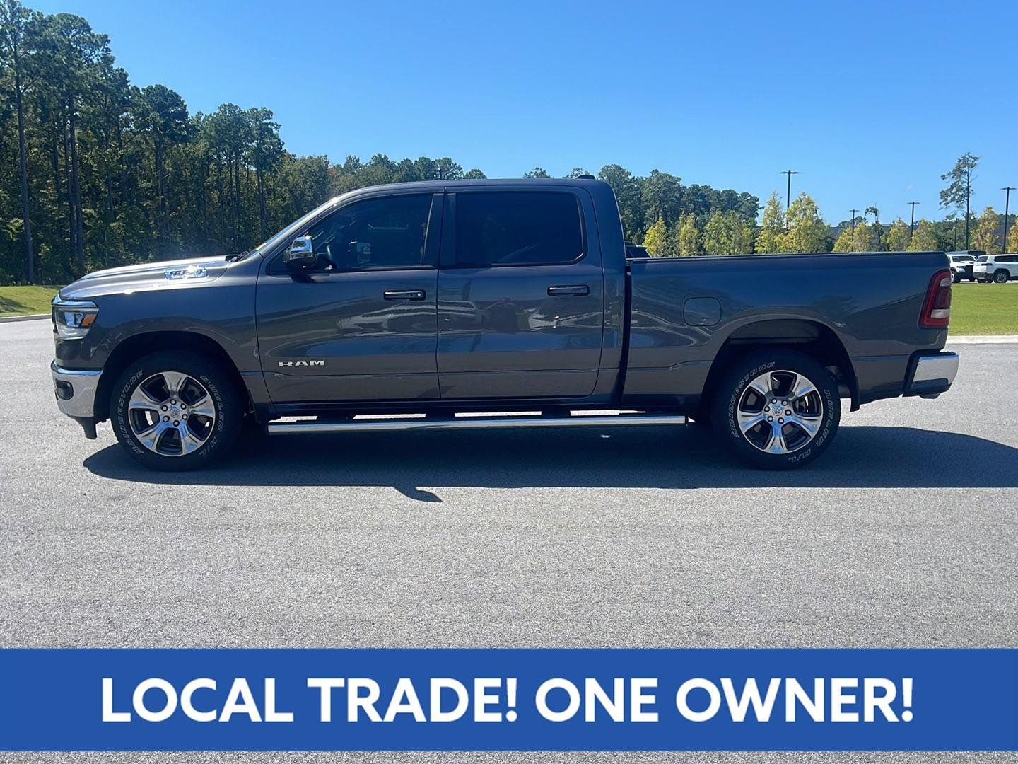 Used 2023 RAM 1500 Laramie AWD/4WD image 4