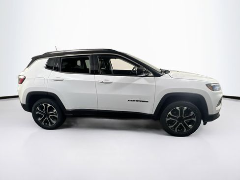 Used 2022 Jeep Compass Limited w/ Sun and Sound Group image 4
