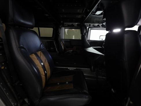 Used 1998 HUMMER H1 Wagon image 11