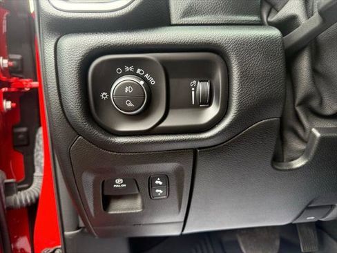 Certified 2021 RAM 1500 Big Horn AWD/4WD image 15