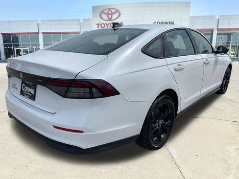 Used 2025 Honda Accord SE image 5