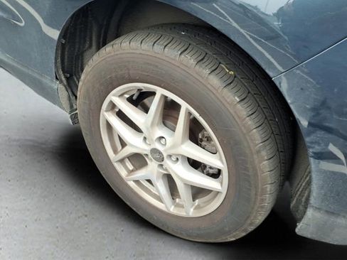 Used 2024 Ford Edge SEL w/ Convenience Package image 20