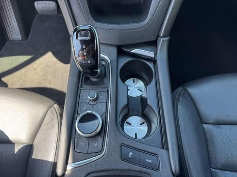 Used 2020 Cadillac XT6 Premium Luxury FWD image 25