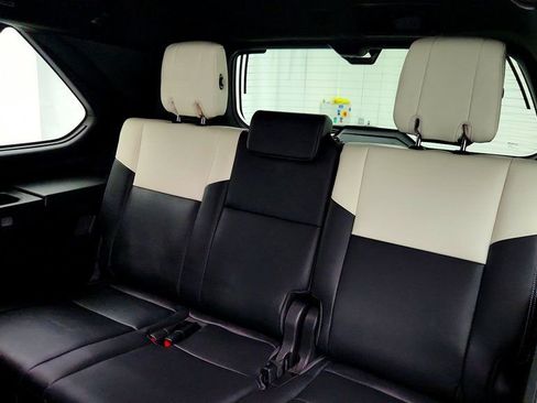 Used 2024 Toyota Sequoia Capstone AWD/4WD image 20