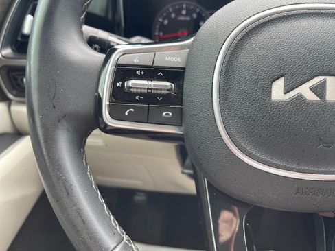 Used 2023 Kia Sorento S w/ Panoramic Sunroof Package AWD/4WD image 18