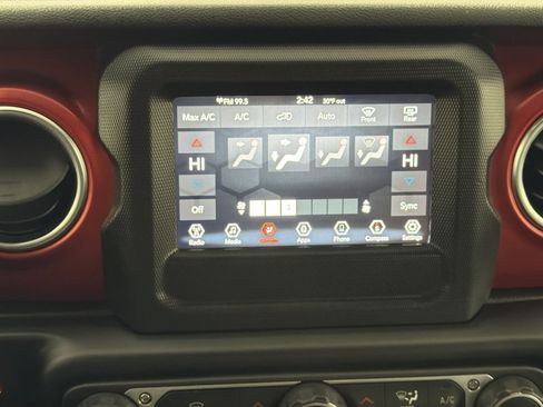 Used 2020 Jeep Wrangler Unlimited Rubicon w/ LED Lighting Group image 20