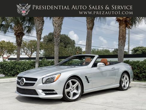 Used 2016 Mercedes-Benz SL 550 image 1