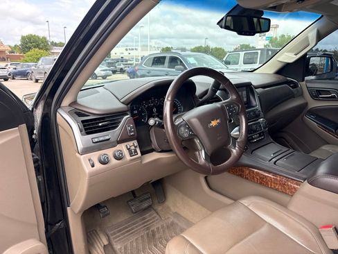 Used 2016 Chevrolet Suburban LTZ AWD/4WD image 12