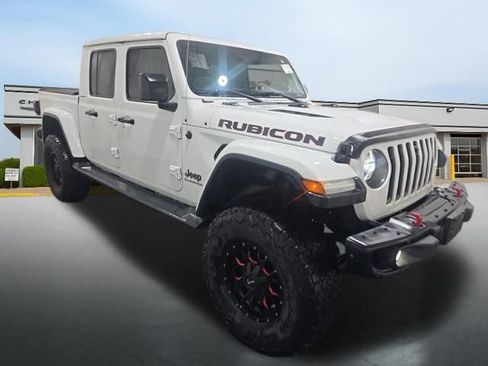 Used 2020 Jeep Gladiator Rubicon w/ Advanced Safety Group AWD/4WD image 3