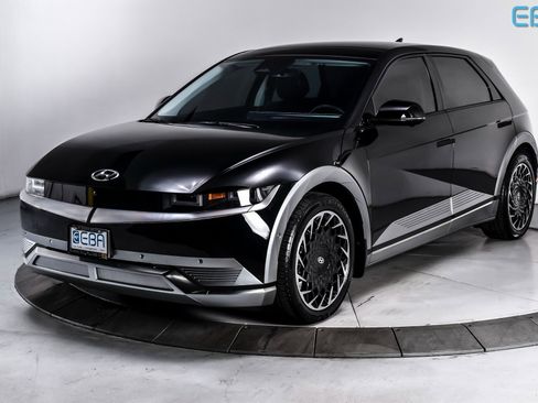 Used 2023 Hyundai Ioniq 5 Limited image 2