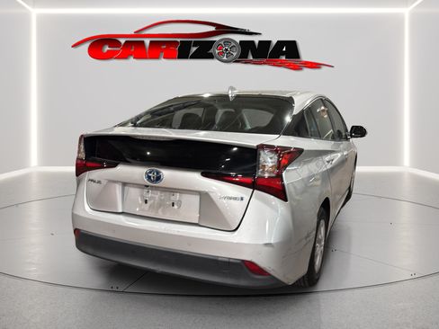 Used 2019 Toyota Prius LE w/ Preferred Accessory Package FWD image 6
