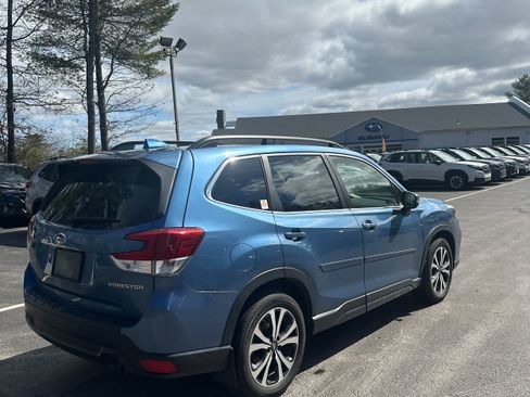 Used 2021 Subaru Forester Limited image 5
