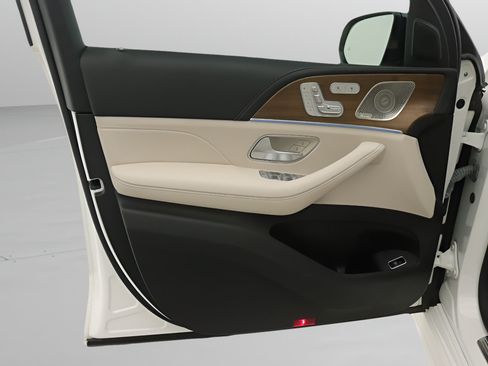 Certified 2022 Mercedes-Benz GLE 580 4MATIC image 17