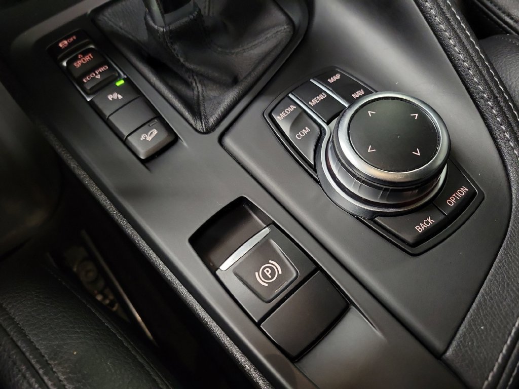 Used 2023 BMW X2 xDrive28i w/ Convenience Package AWD/4WD image 19