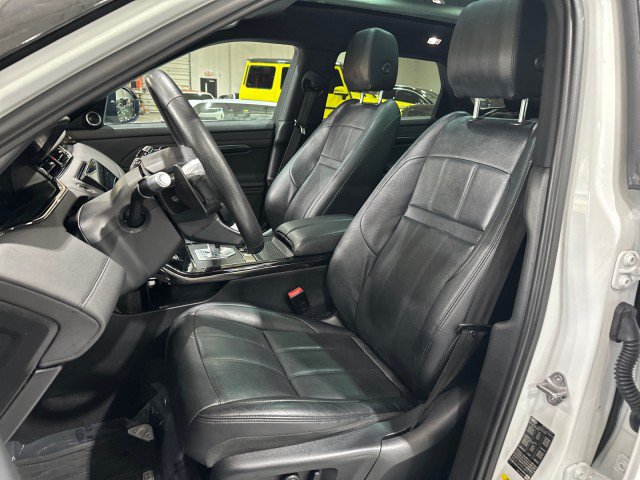 Used 2020 Land Rover Range Rover Evoque R-Dynamic SE AWD/4WD image 39