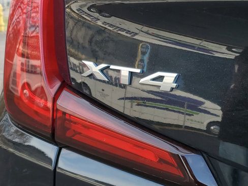 Certified 2023 Cadillac XT4 Premium Luxury w/ Cold Weather Package image 35