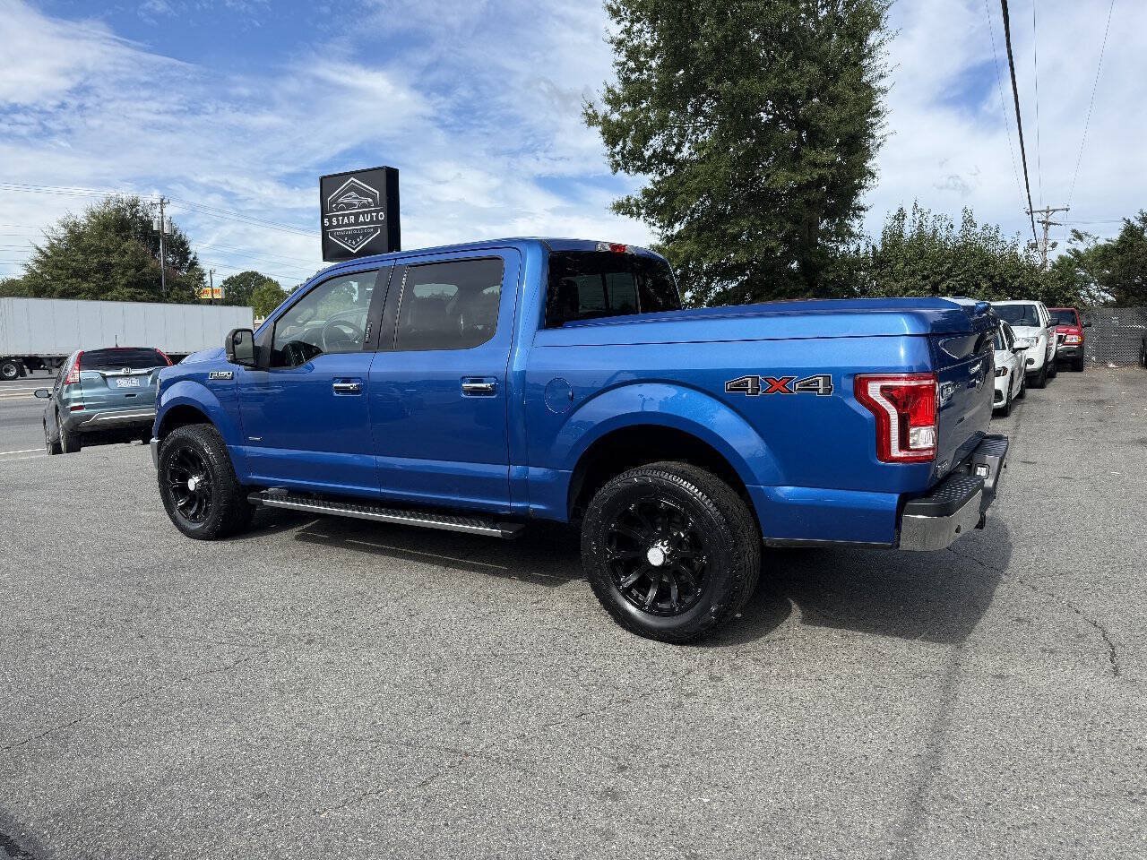 Used 2015 Ford F150 XLT w/ Equipment Group 302A Luxury AWD/4WD image 7