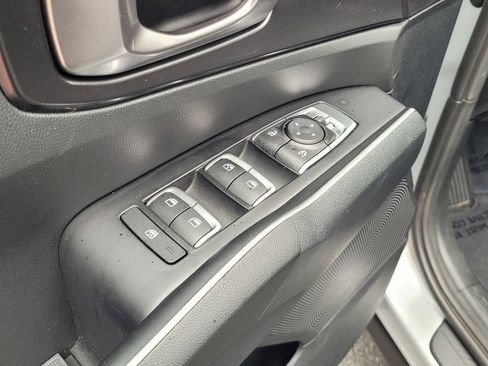 Used 2022 Kia Sorento LX AWD/4WD image 18
