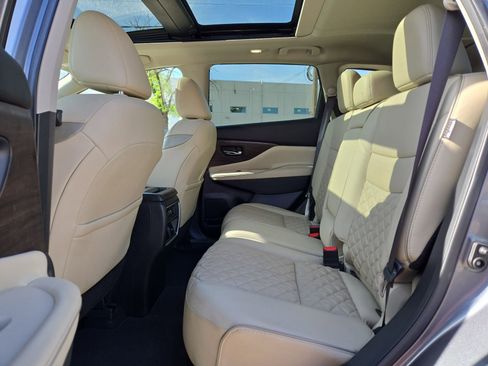 Used 2020 Nissan Murano Platinum w/ Cargo Package image 13