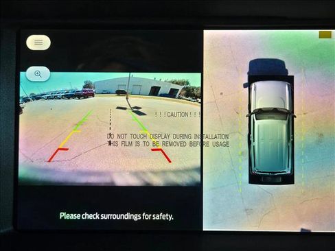 New 2025 Ford Bronco Badlands image 13