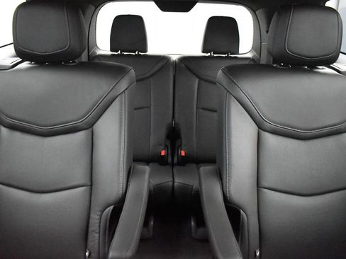 Used 2020 Cadillac XT6 Premium Luxury image 30