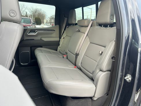 Used 2023 Chevrolet Silverado 1500 LTZ w/ LTZ Premium Package image 35