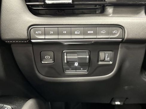 Used 2023 Cadillac Escalade Sport w/ Touring Package image 30