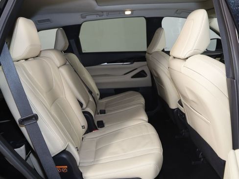 Used 2023 INFINITI QX60 Pure image 15