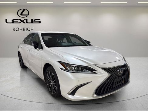 Used 2024 Lexus ES 350 w/ Premium Package image 3