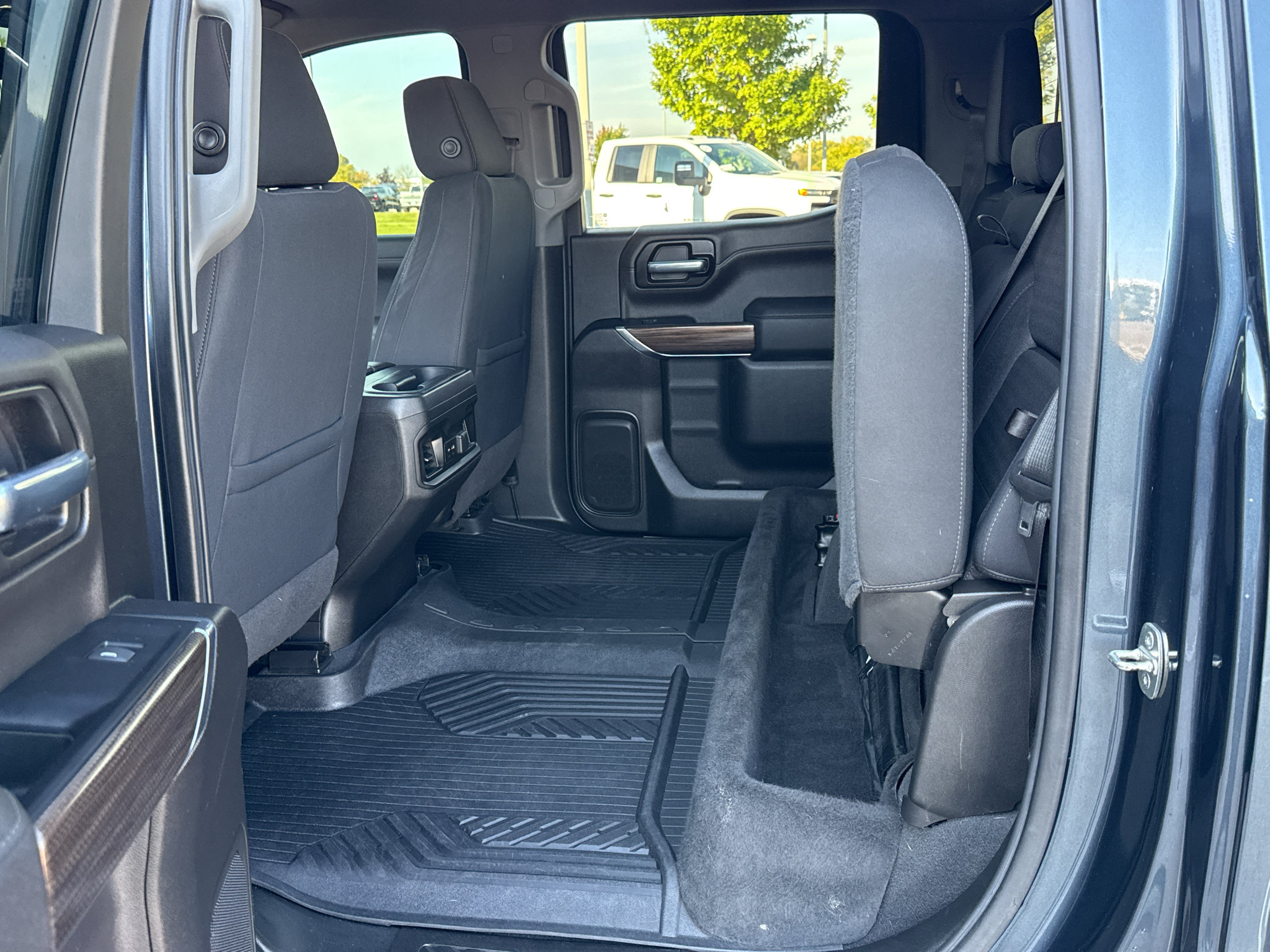 Used 2021 Chevrolet Silverado 1500 RST w/ Z71 Off-Road Package AWD/4WD image 30
