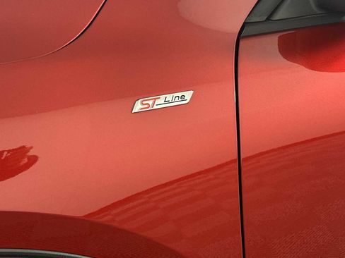 Used 2025 Ford Escape ST-Line image 13