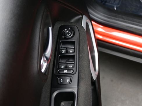 Used 2021 Jeep Renegade Latitude AWD/4WD image 10