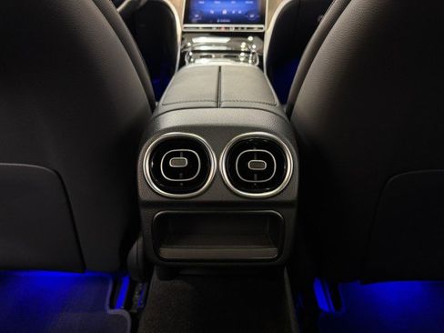 Used 2024 Mercedes-Benz C 300 Sedan image 14